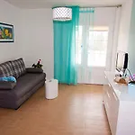 Apartment 6 *