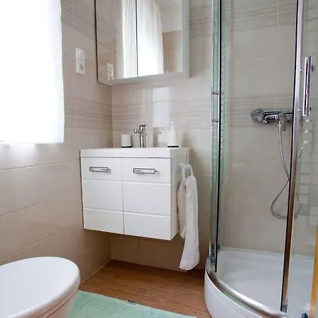 Apartament 6